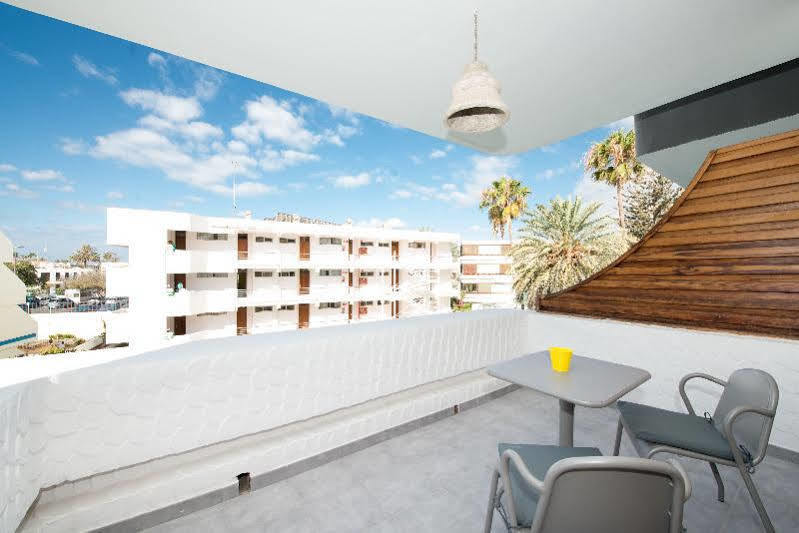 Apartamentos Los Mariachis Плая дел Инглес Екстериор снимка