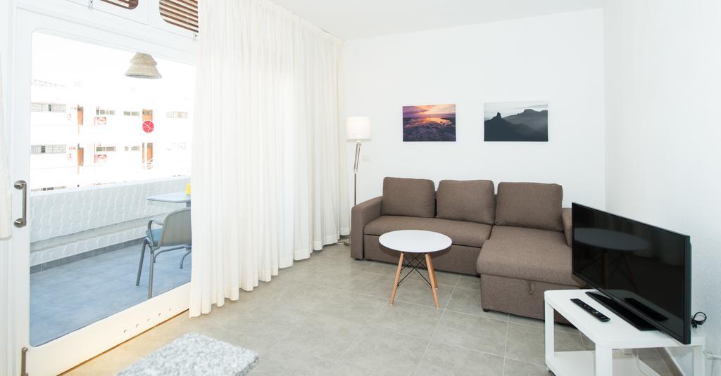 Apartamentos Los Mariachis Плая дел Инглес Екстериор снимка