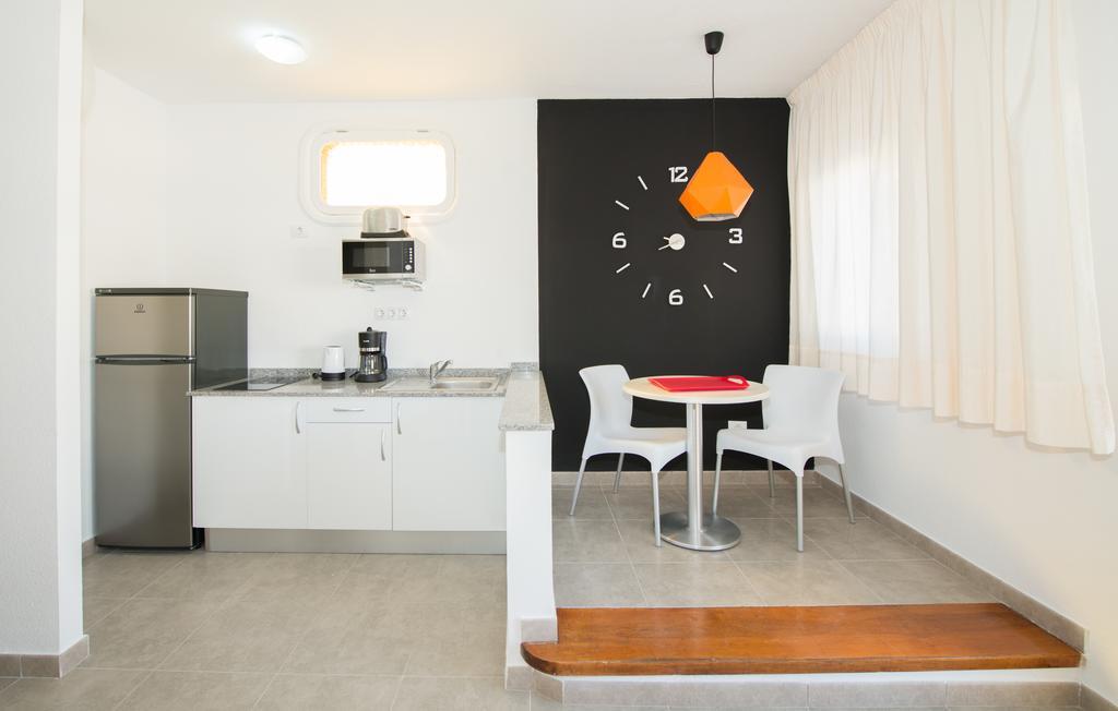 Apartamentos Los Mariachis Плая дел Инглес Екстериор снимка